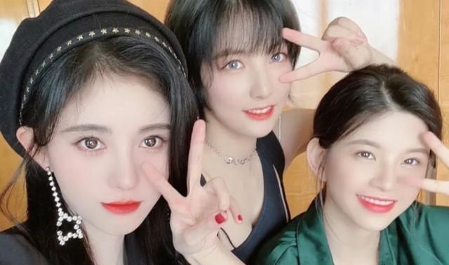 对于鞠婧祎自拍,赵粤需要入镜