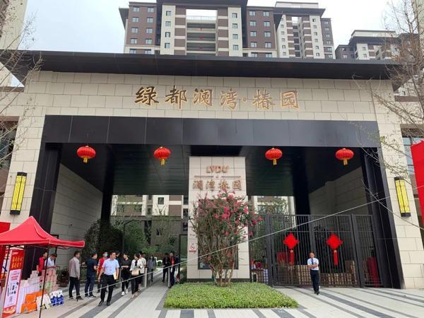 郑州男子买绿都澜湾延期50余天后终于交付,户型却变了