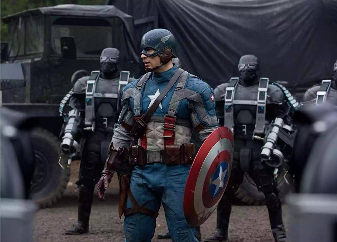 10位漫威英雄上位史黑豹在红毯上接到邀约美队曾拒绝参演