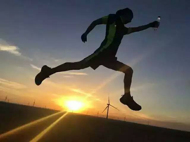 跑步速度慢怎么办?试试这些方法,帮你提高效果