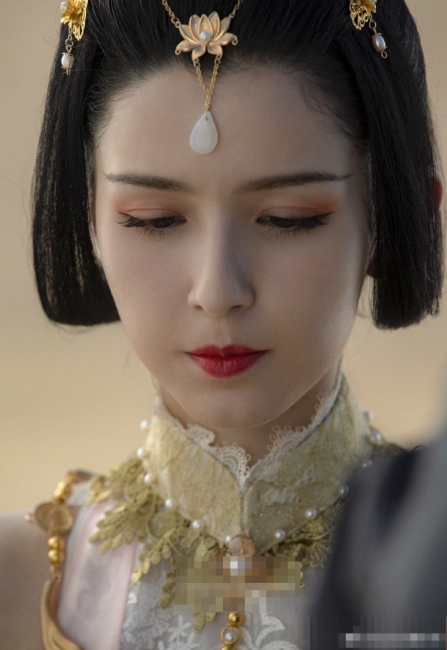 哈妮克孜扮演紫霞仙子不修图不美颜完全暴露了她真实颜值