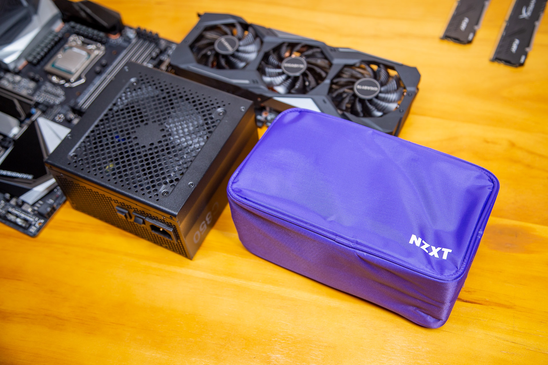 设计师主机就不能没有颜值技嘉visiond设计师主机搭建