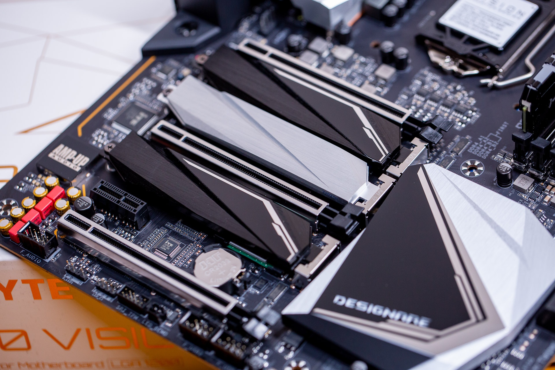 设计师主机就不能没有颜值技嘉visiond设计师主机搭建