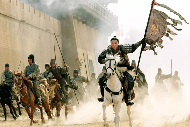 古代打仗时一方挂免战牌,双方就会停战?如果对方非要打呢?|免战牌|休战|宋襄公_新浪新闻