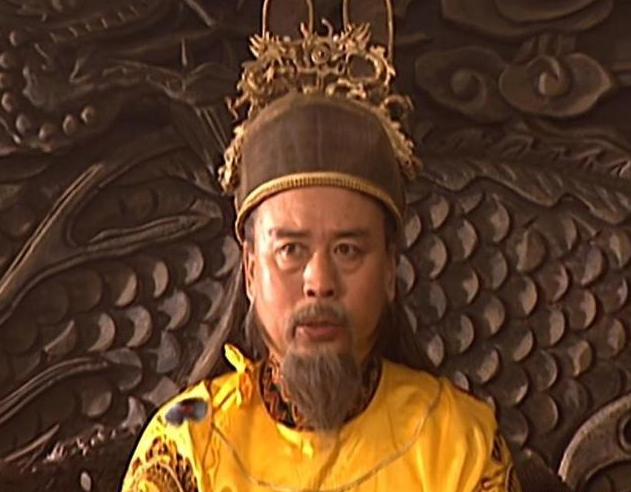 尚可喜和耿精忠等人与吴三桂都是貌合神离,各自心怀鬼胎,所以没有全力