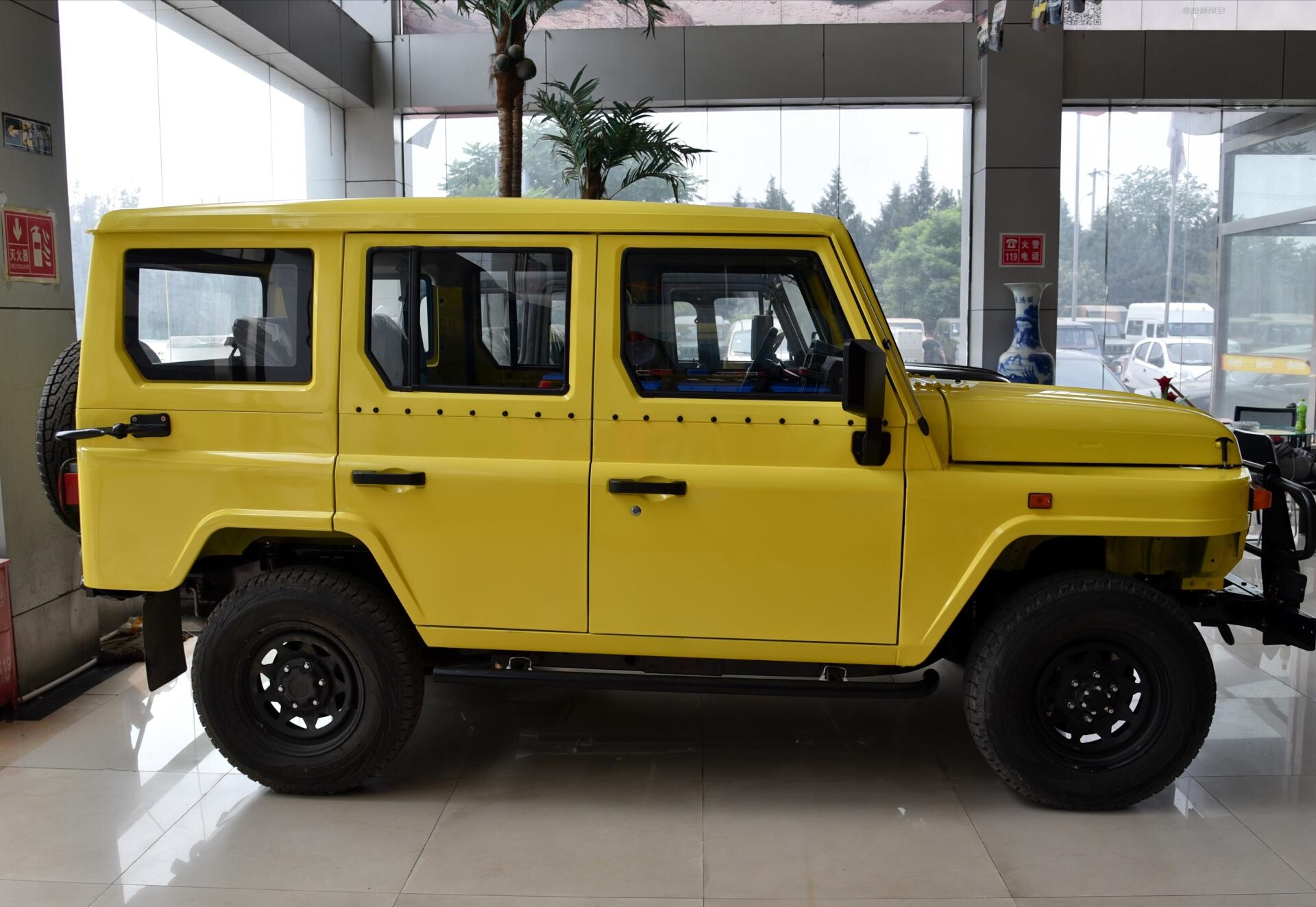 北汽bj212完成逆袭,2.4t 四驱,落地11万,会火吗?