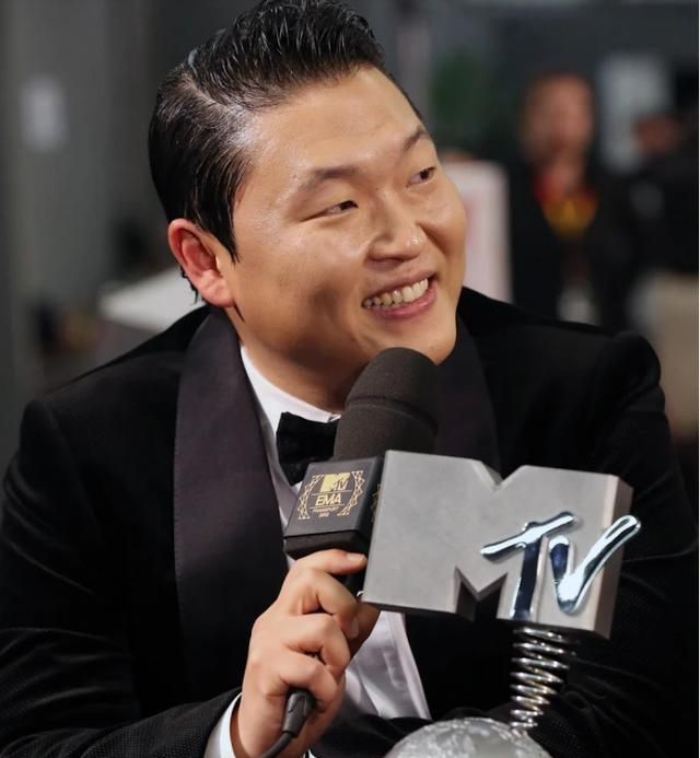 5个假得不能再假的韩国明星约会传闻|约会|李国主|金硕珍_新浪新闻