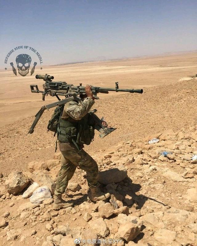 一个小队还不止一挺给rpk-16装一个30发弹匣当步枪用的俄军特种部队