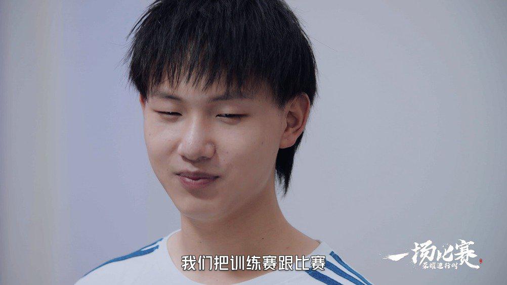 《荣耀进行时之一场比赛》——《fly·担当》正式上线!