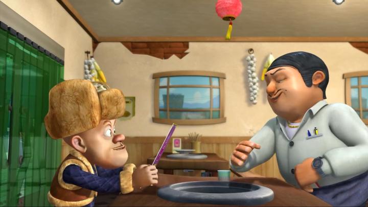 熊出没光头强下饭馆看到菜单不敢点菜他都吃不起