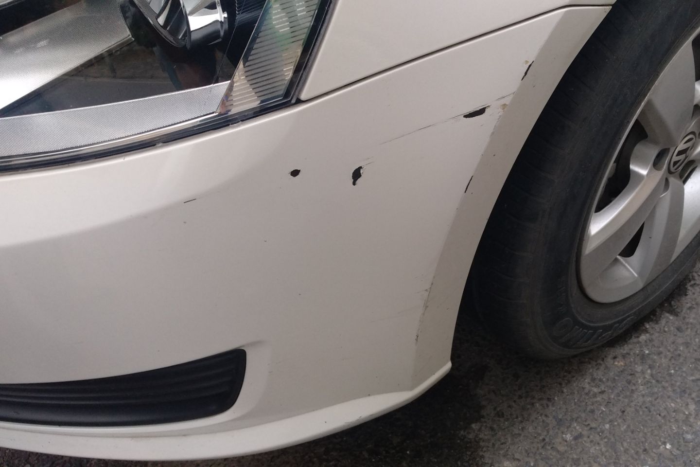 汽车出现小划痕真的可以用补漆笔解决吗?看了你就知道了