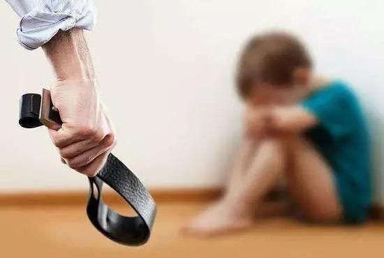 刘德华:凌晨3点做早餐,5点送孩子上学,没想到你是这样的爸爸休闲区蓝鸢梦想 - Www.slyday.coM 刘德华:凌晨3点做早餐,5点送孩子上学,没想到你是这样的爸爸休闲区蓝鸢梦想 - Www.slyday.coM