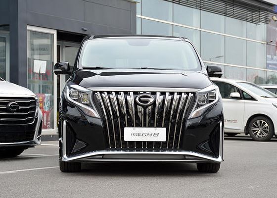 2020款传祺gm8大师版到店,黑色涂装很大气,轴距3000mm配7座