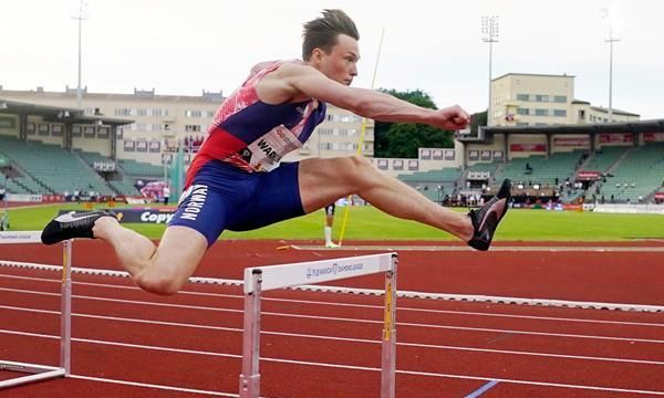 09秒,如今沃尔霍姆再次信心满满,将会在俄斯特拉发再一次向凯文杨28年