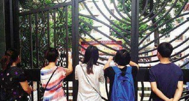 幼儿园开园火爆!一个班级高达40多人,家长担心,老师:真过瘾休闲区蓝鸢梦想 - Www.slyday.coM 幼儿园开园火爆!一个班级高达40多人,家长担心,老师:真过瘾休闲区蓝鸢梦想 - Www.slyday.coM