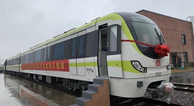 合肥地铁5号线南段有四个转弯长度仅25公里绕路情况较明显