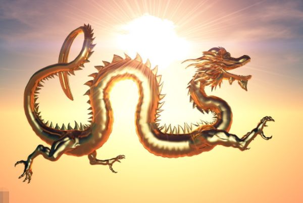 高僧的话真不假,属龙人只要熬过"三劫",从此一飞