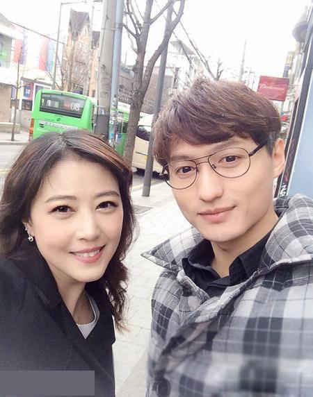 交往多个男友却未能修成正果|周海媚|吕良伟|男友_新浪新闻
