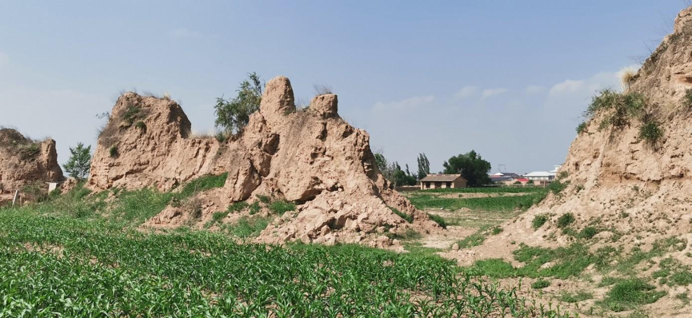 固原郊外这座古城承载了多少历史沧桑却似乎正渐渐被遗忘