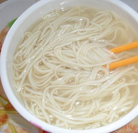 面条别再清水煮了,这么做一周三次吃不腻,大人小孩抢着吃,真香|面条