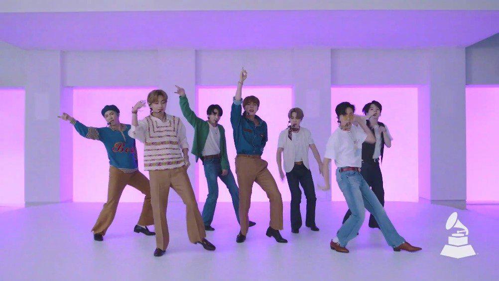 防弹少年团bts最新格莱美press play表演《dynamite》!
