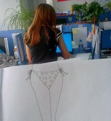 一道智力题:同样是生病,这两个女生哪一个有男朋友呢?