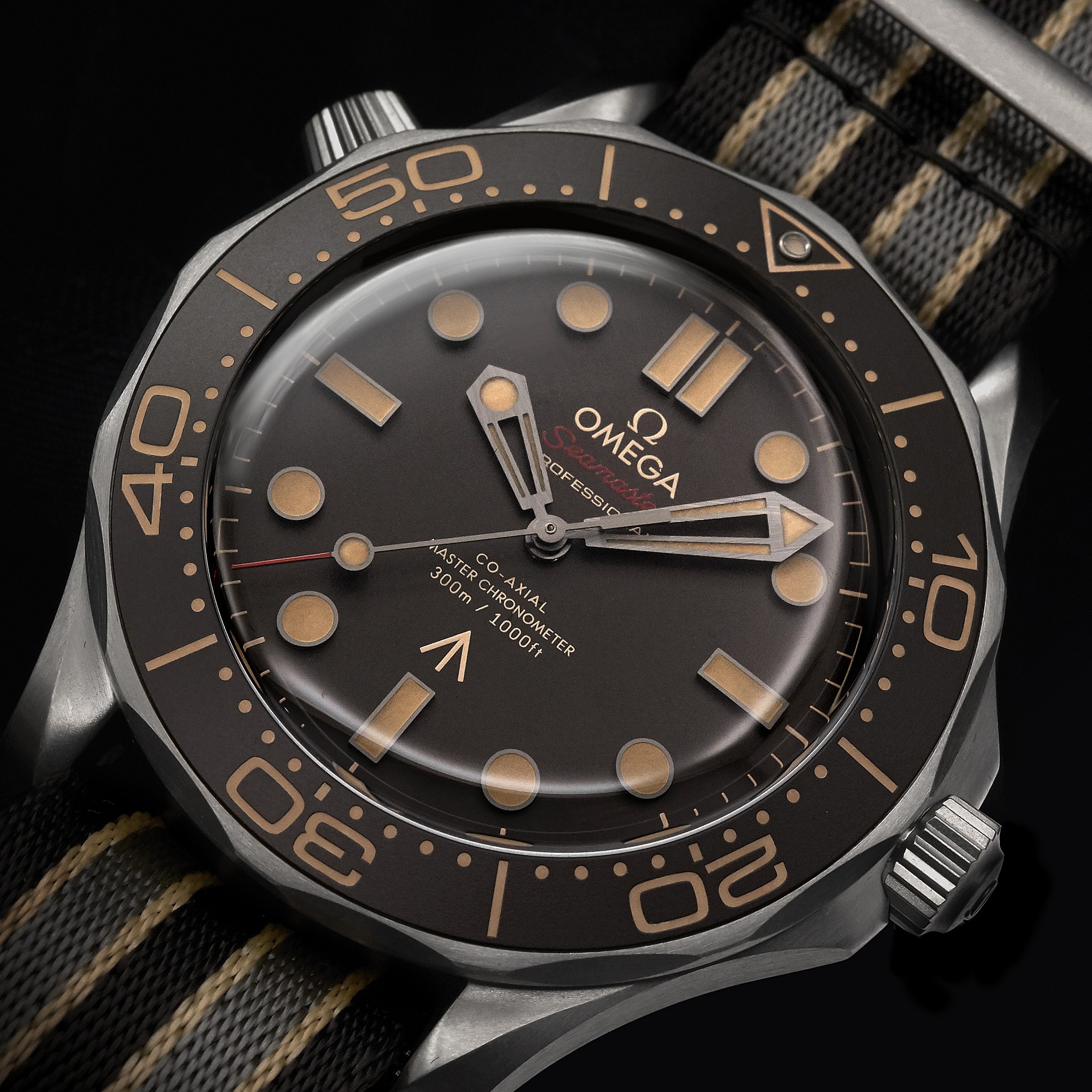 omega欧米茄海马联名007edition007版潜水腕表