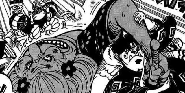 海贼王:四皇大妈被甚平过肩摔战力就崩了?没崩,这三点有些崩