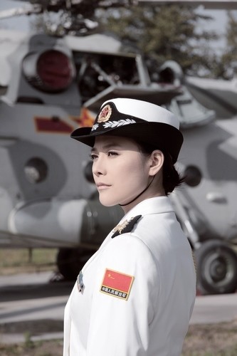 中国军队庄重又帅气的军式礼服,一大窍门是看海军,处处匠心独到|海军