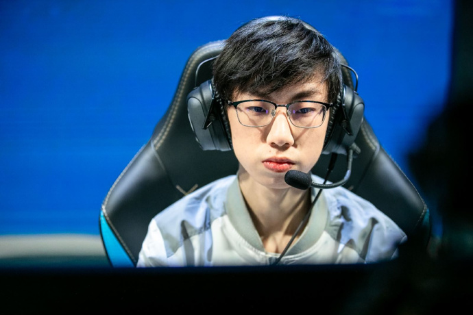 ig宝蓝直播1句话收获好评他主动呼吁房管不要乱封人