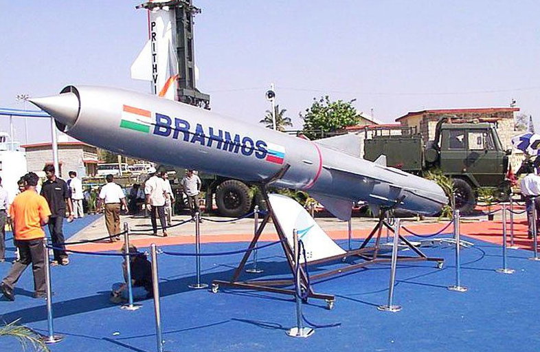 越南自产反舰导弹!300公里射程展露獠牙,并非单纯仿制俄罗斯