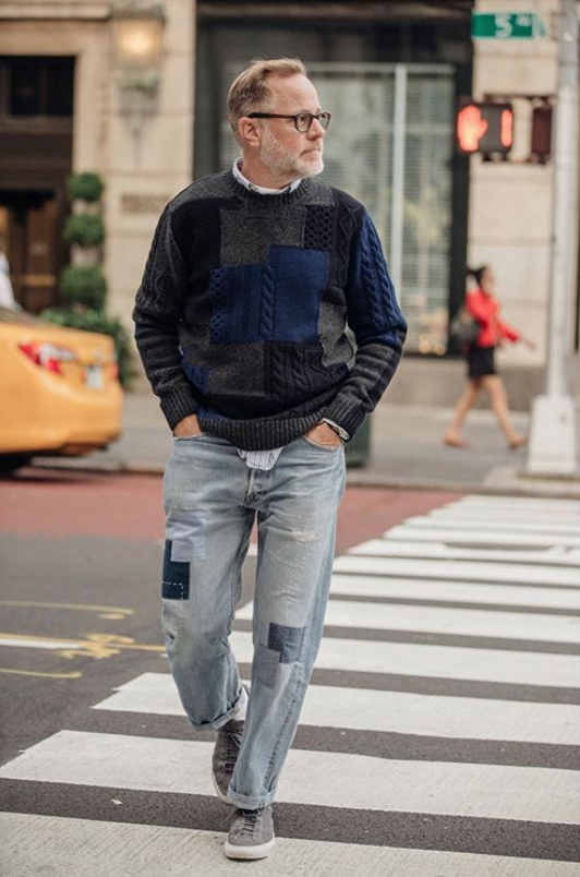 看看这位时尚大叔!