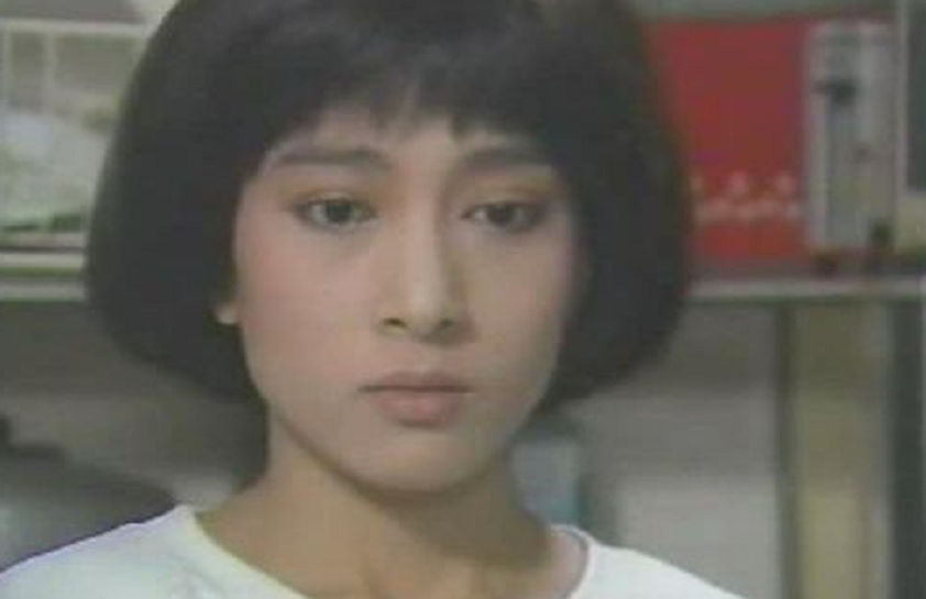 《家有仙妻》林以真近照曝光,54岁冻龄有方,嫁富豪老公后息影_新浪新闻