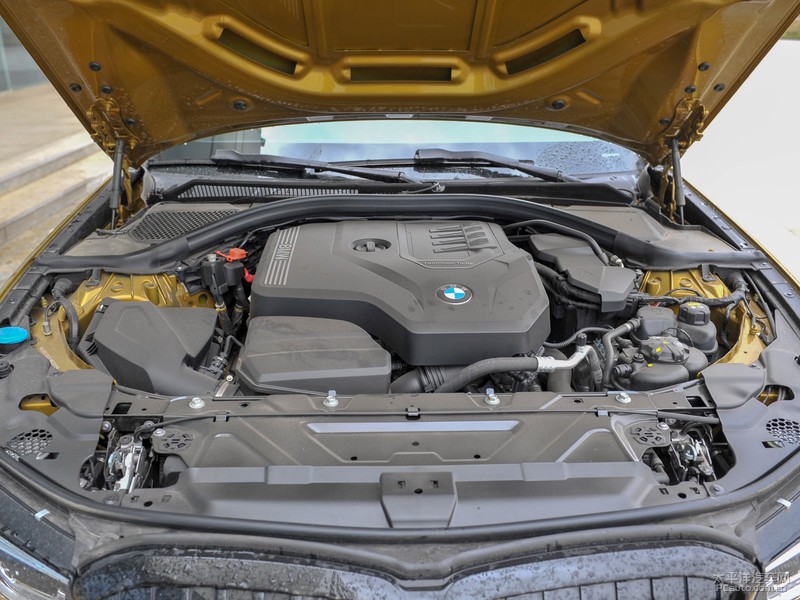 新款宝马3系上市 售29.39-40.99万元