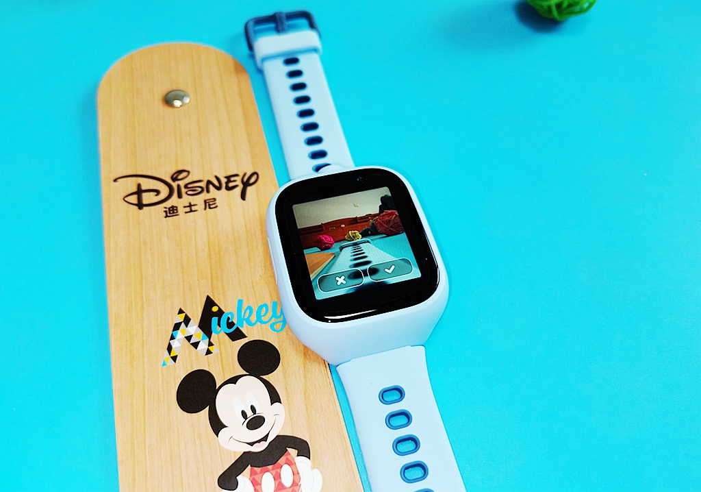 开学季到来,如何保证孩子的出行安全?米兔手表4x儿童手表体验