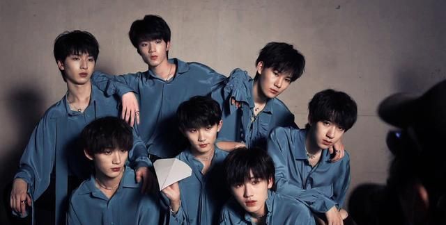 女团市场紧俏,时代峰峻为何不招女学员?看到tnt才恍然大悟