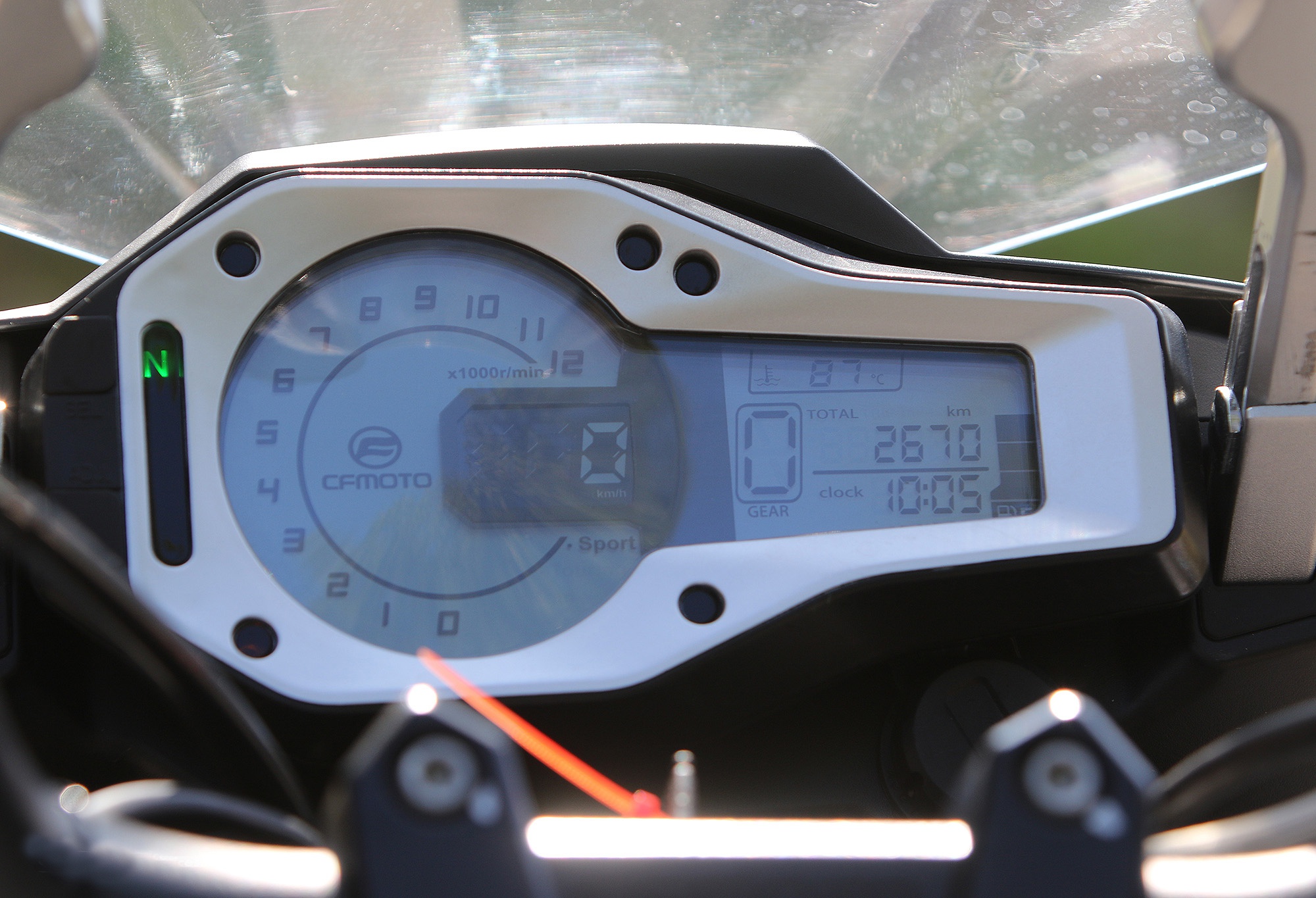 越野能力欠佳铺装路面的摩旅利器春风650mt车型详解