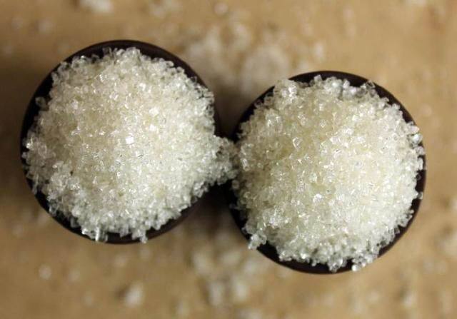 白糖,红糖,冰糖的功效大不一样,很多人都不清楚,快来了解下吧