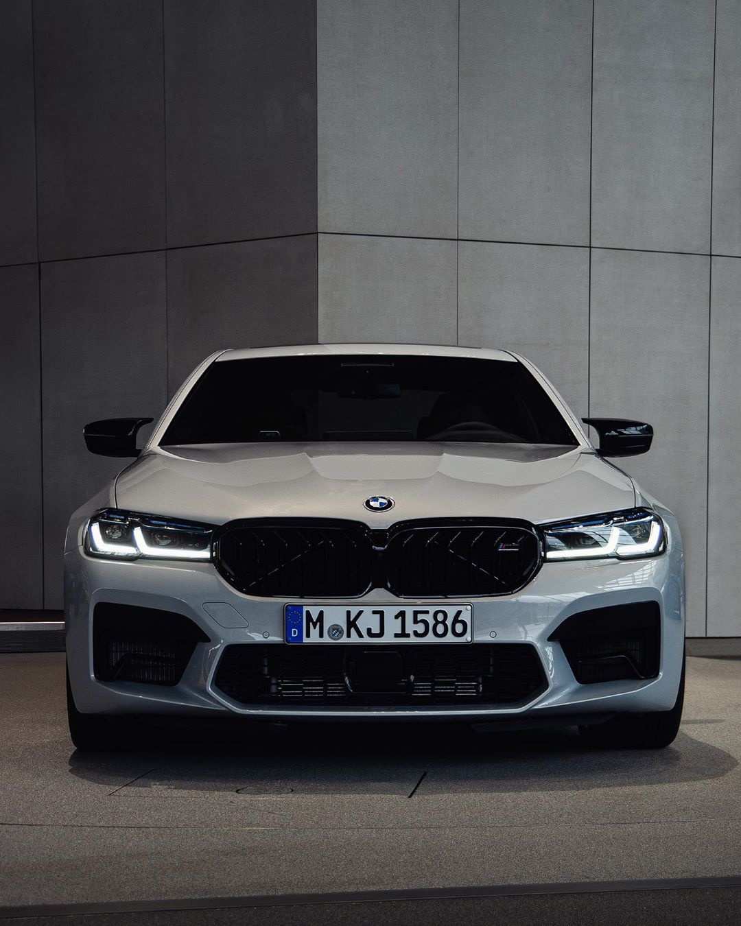 新款宝马m5雷霆版实车 性能范