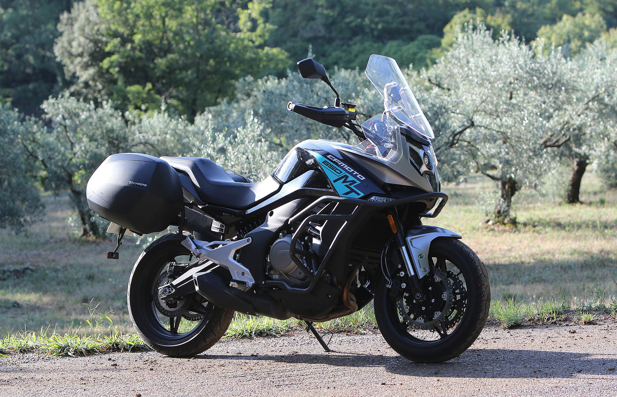 越野能力欠佳铺装路面的摩旅利器春风650mt车型详解