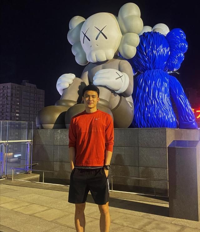 《运动吧少年》里的韩雨成,学霸与肌肉兼具的足球少