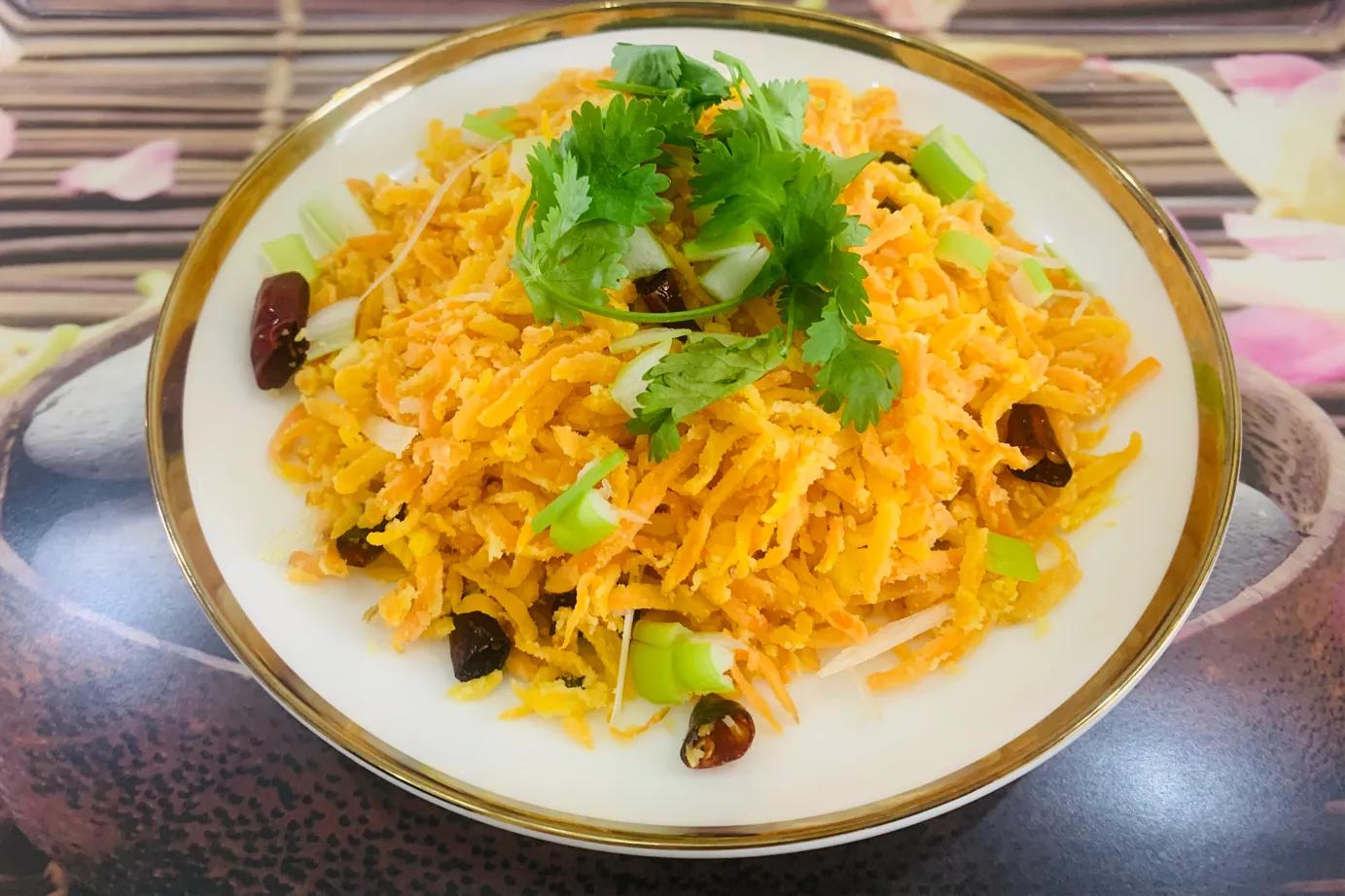 山西有一道拌面菜"一面情深",七分菜三分面,不知你喜欢吗