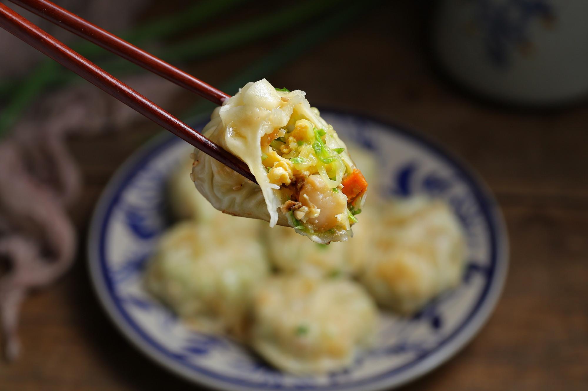 不揉面不发酵用饺子皮做水煎包皮薄馅大倍儿鲜美当早餐正好