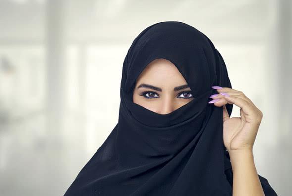 中东最开放的国家:不穿黑袍不带面纱,警察都能穿短裤|贝鲁特|夜生活