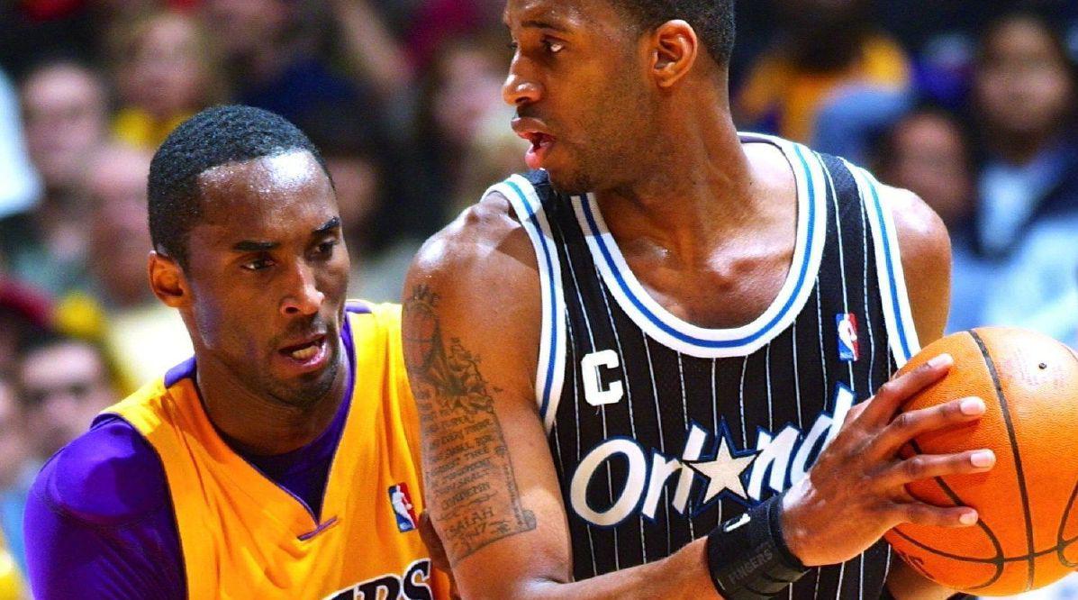 2004年的3月15日,魔术对阵湖人,麦迪和科比展开激烈对决!