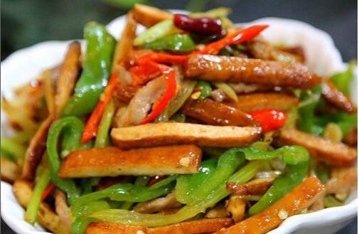 青椒炒香干