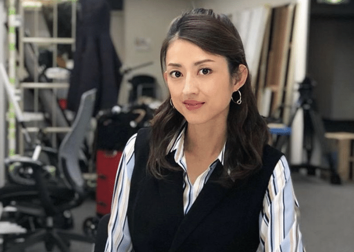 她曾是90年代公认玉女,巅峰时美若天仙,可惜时间是无情的|佐藤蓝子