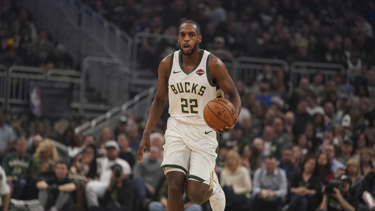 雄鹿又一全明星打疯了!狂砍36 8 8登热搜,成贾巴尔后队史第一人