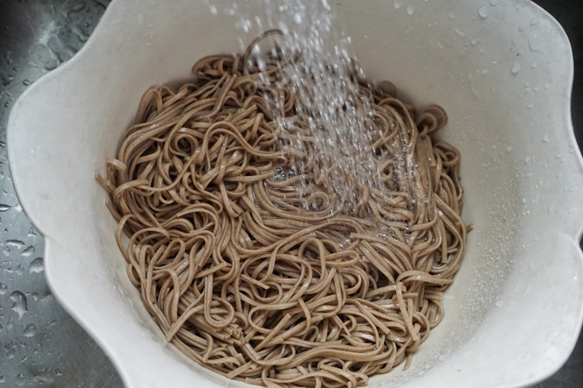 快手又营养,低脂健康,老公说比外面做的好吃|面汤|荞麦面|低脂_新浪