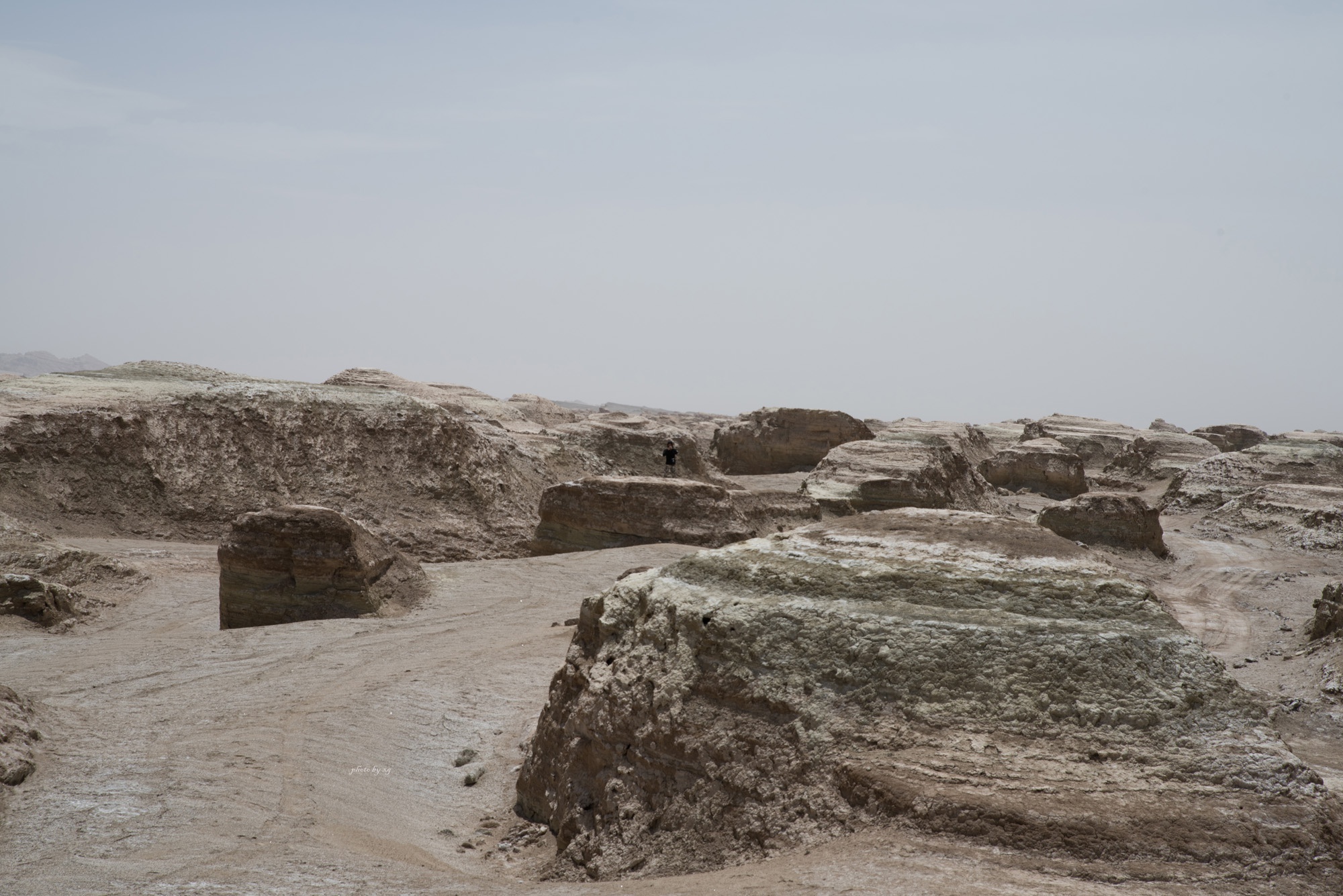 穿越地球上最不像地球的地方火星1号公路探险柴达木无人区